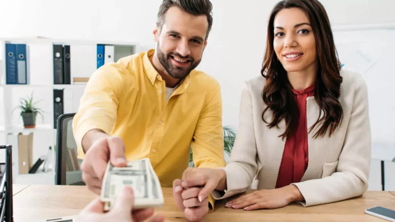 Cómo pedir un préstamo personal sin cometer errores: lo que el banco no te dice